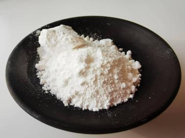 Hyaluronsäure-Polydeoxyribonukleotid (HA-PDRN) vernetztes Pulver